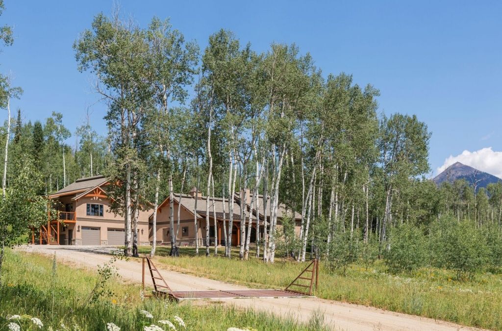 Mountain Home at Pearl Lake — Custom Homes project by Fair & Square Construction, photo 7