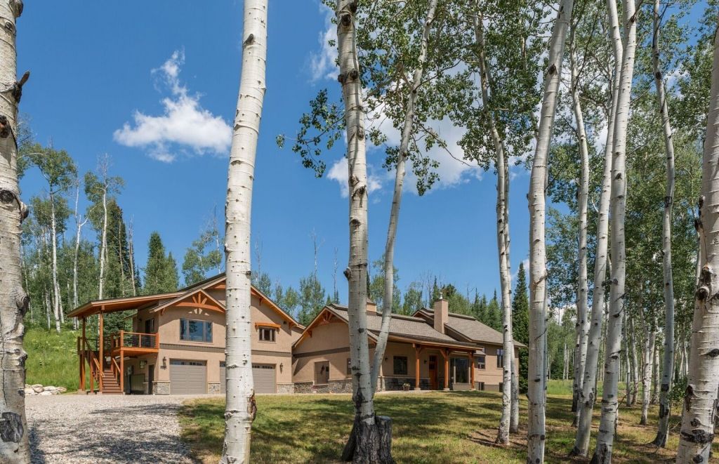 Mountain Home at Pearl Lake — Custom Homes project by Fair & Square Construction, photo 1
